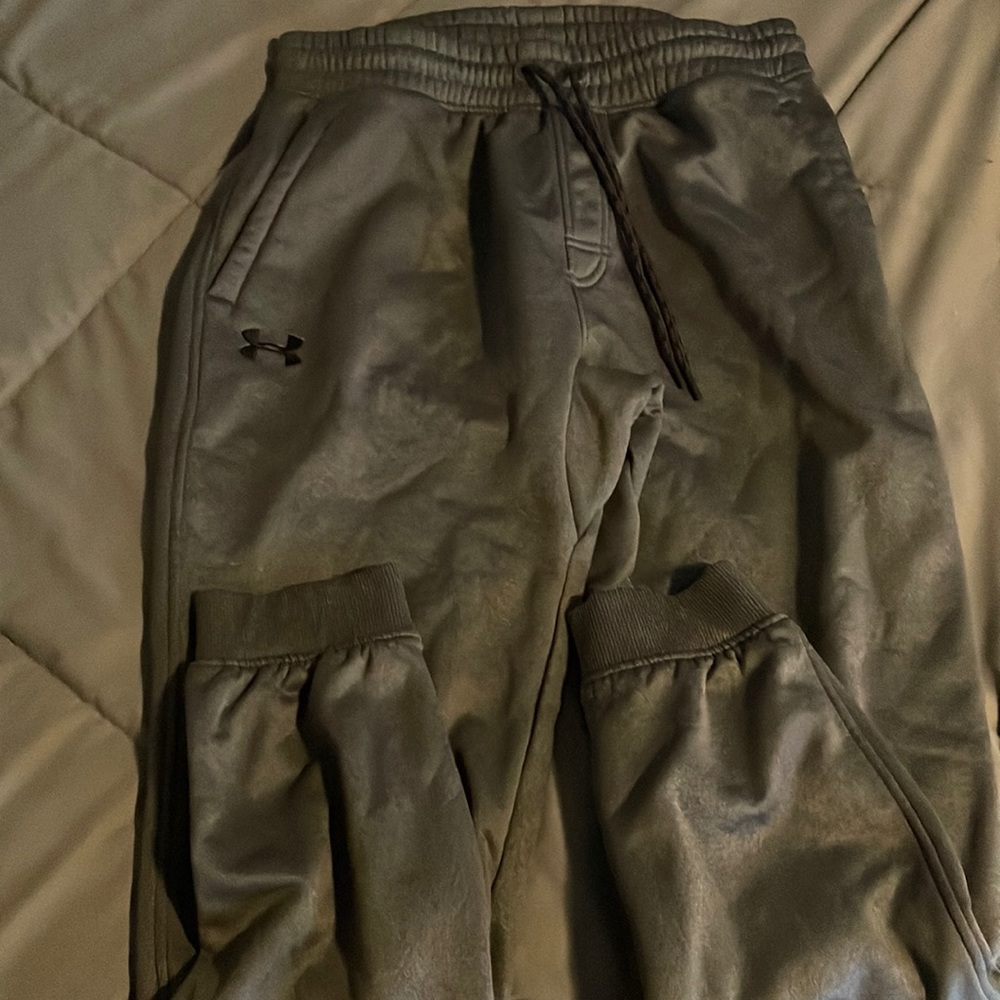 Under armor sweatpants